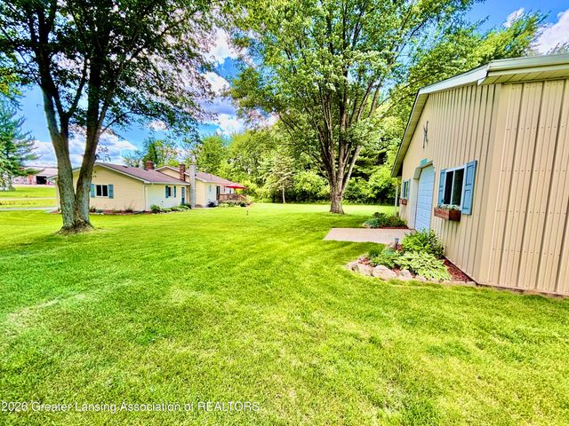 4634 Thornton Highway, Charlotte, MI 48813
