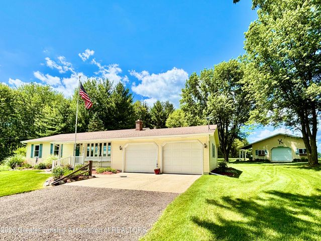 4634 Thornton Highway, Charlotte, MI 48813