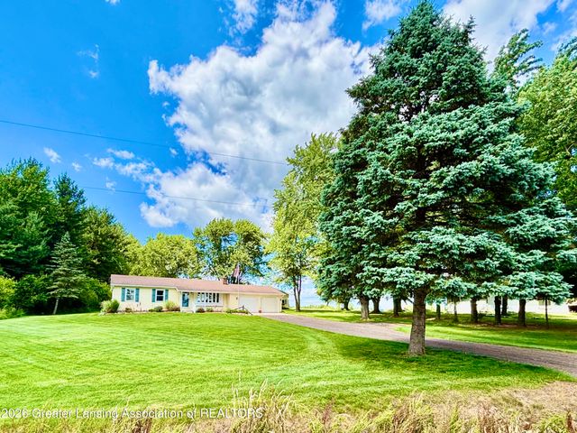 4634 Thornton Highway, Charlotte, MI 48813