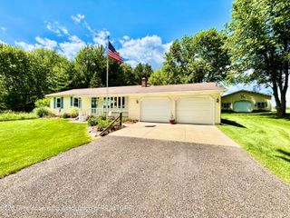 4634 Thornton Highway, Charlotte, MI 48813