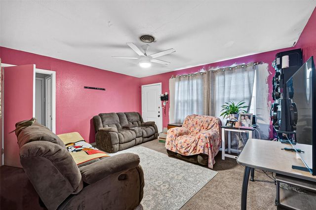 4425 Cline Street, Houston, TX 77020