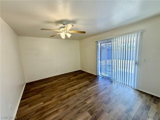 6361 Hummingbird Lane, Las Vegas, NV 89103