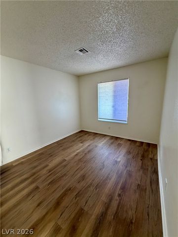 6361 Hummingbird Lane, Las Vegas, NV 89103