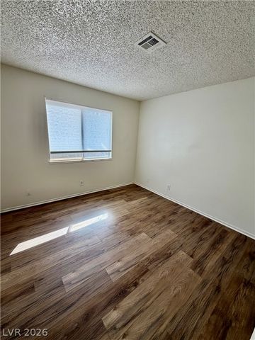 6361 Hummingbird Lane, Las Vegas, NV 89103