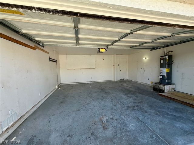 6361 Hummingbird Lane, Las Vegas, NV 89103