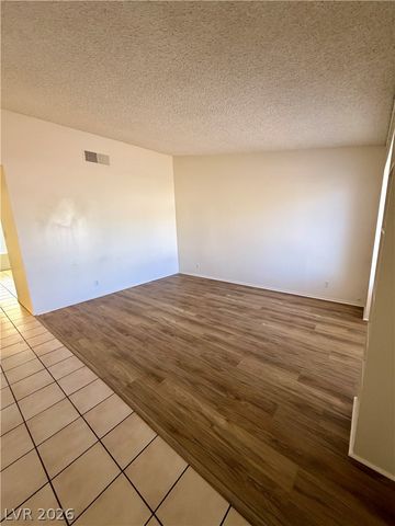 6361 Hummingbird Lane, Las Vegas, NV 89103