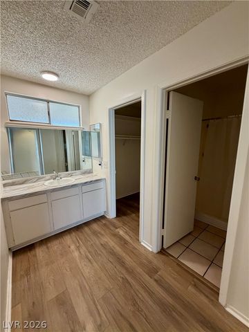 6361 Hummingbird Lane, Las Vegas, NV 89103