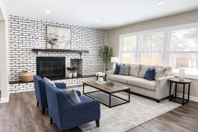 711 Woodhollow Lane, Buffalo Grove, IL 60089