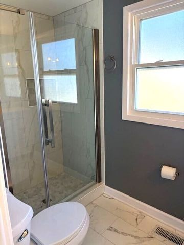 711 Woodhollow Lane, Buffalo Grove, IL 60089