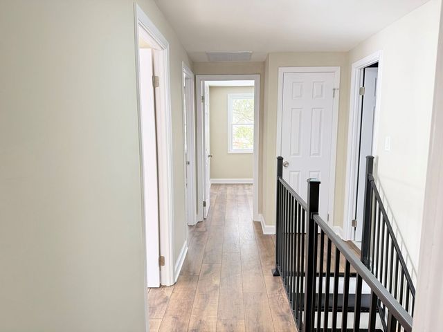 711 Woodhollow Lane, Buffalo Grove, IL 60089