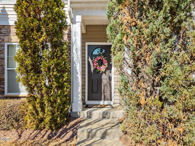6623 Clarksburg Place, Raleigh, NC 27616