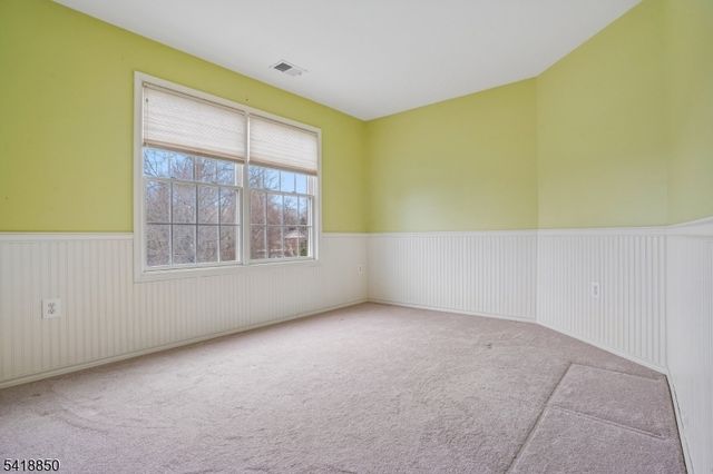 204 Edmonton Ct, Livingston Twp., NJ 07039