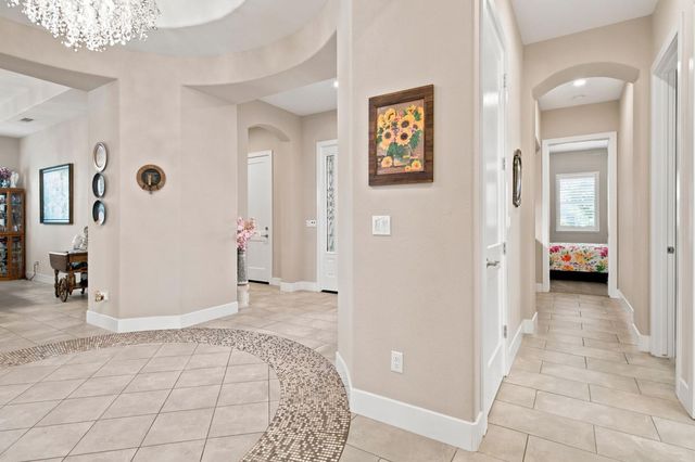 1322 Mossback Dr, Manteca, CA 95337
