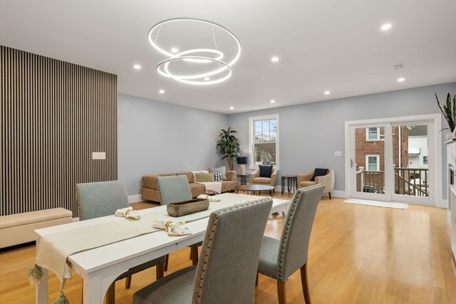 669 Boylston St, Newton, MA 02459