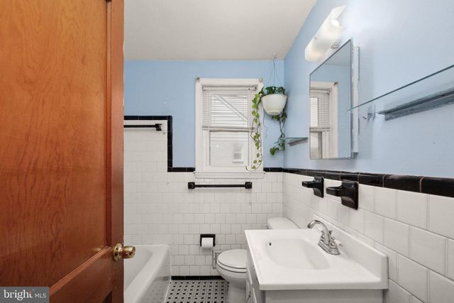 8907 CARLISLE AVE, Baltimore, MD 21236