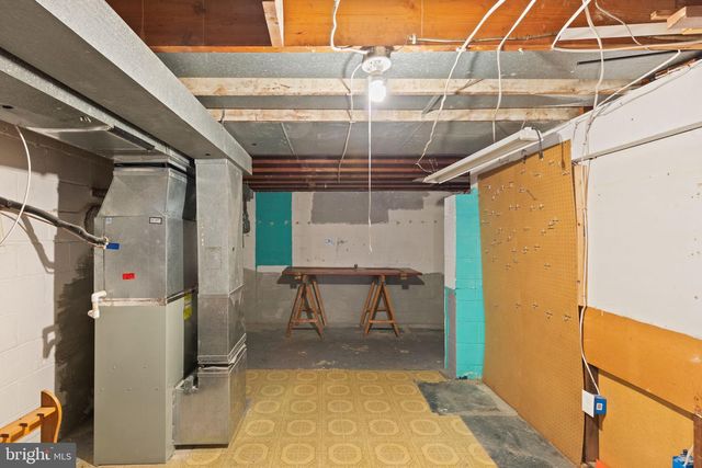 8907 CARLISLE AVE, Baltimore, MD 21236