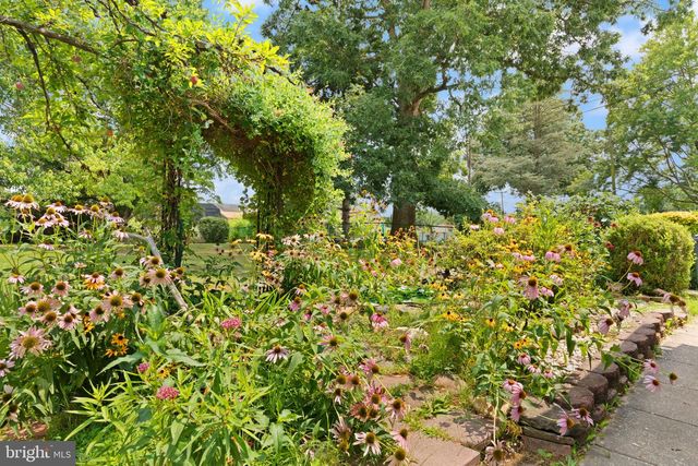 8907 CARLISLE AVE, Baltimore, MD 21236