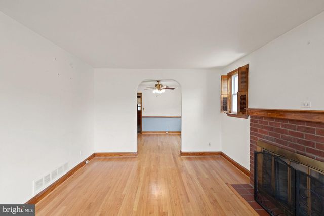 8907 CARLISLE AVE, Baltimore, MD 21236