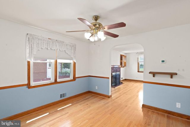 8907 CARLISLE AVE, Baltimore, MD 21236