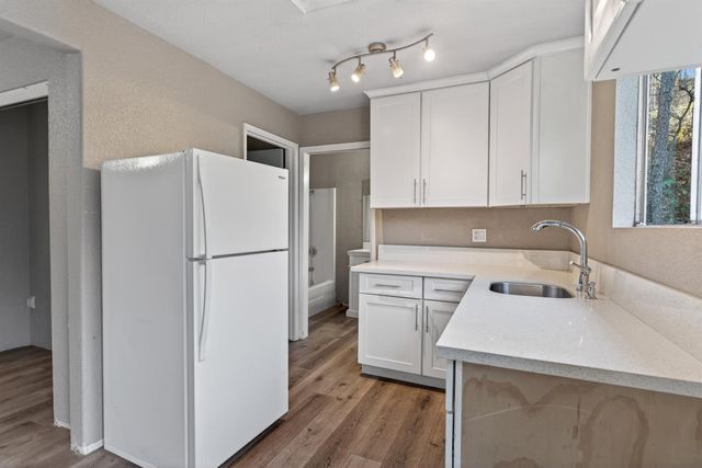 805 Country Rd, Meadow Vista, CA 95722