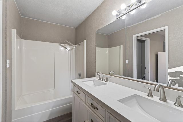 805 Country Rd, Meadow Vista, CA 95722