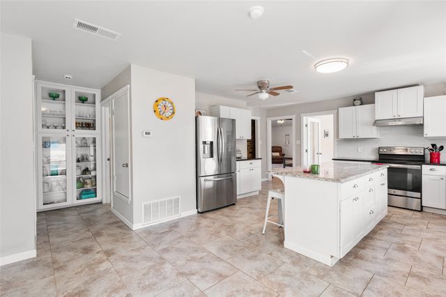 9401 Fm 678, Gainesville, TX 76240