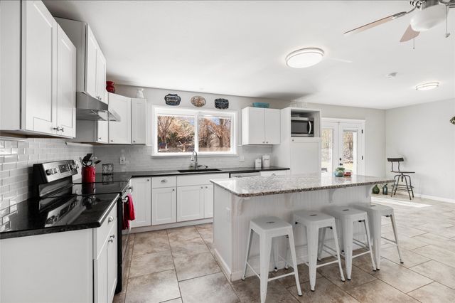 9401 Fm 678, Gainesville, TX 76240