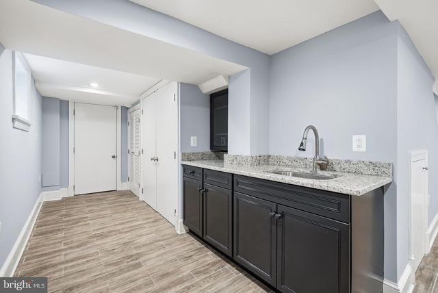 2111 32ND PL SE, Washington, DC 20020