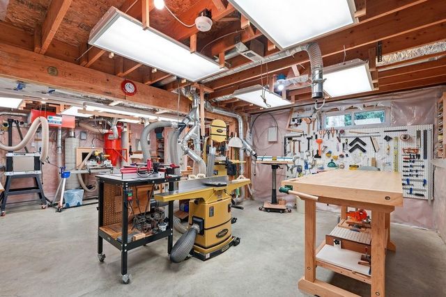 11004 N ACOMA ST St, Spokane, WA 99208