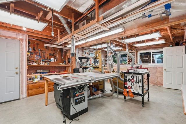 11004 N ACOMA ST St, Spokane, WA 99208