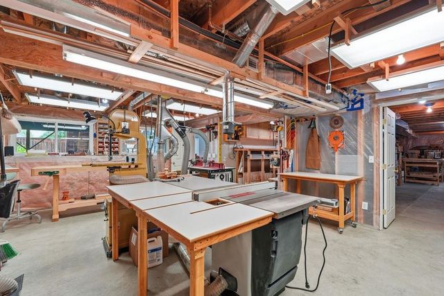 11004 N ACOMA ST St, Spokane, WA 99208
