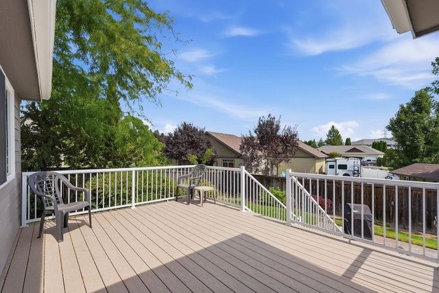 11004 N ACOMA ST St, Spokane, WA 99208
