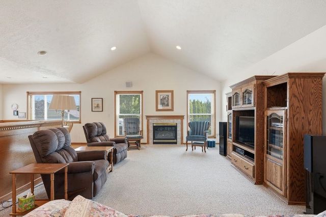 11004 N ACOMA ST St, Spokane, WA 99208