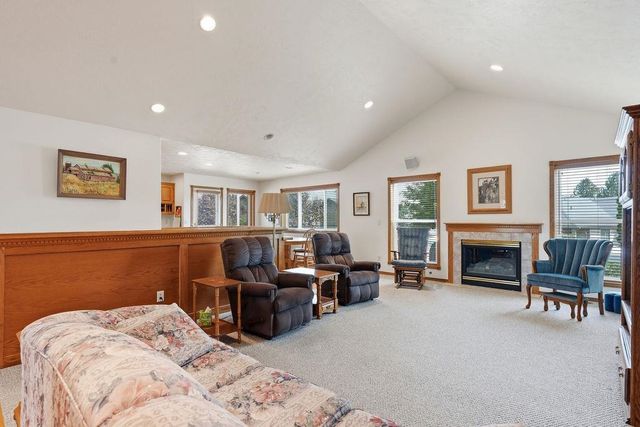 11004 N ACOMA ST St, Spokane, WA 99208