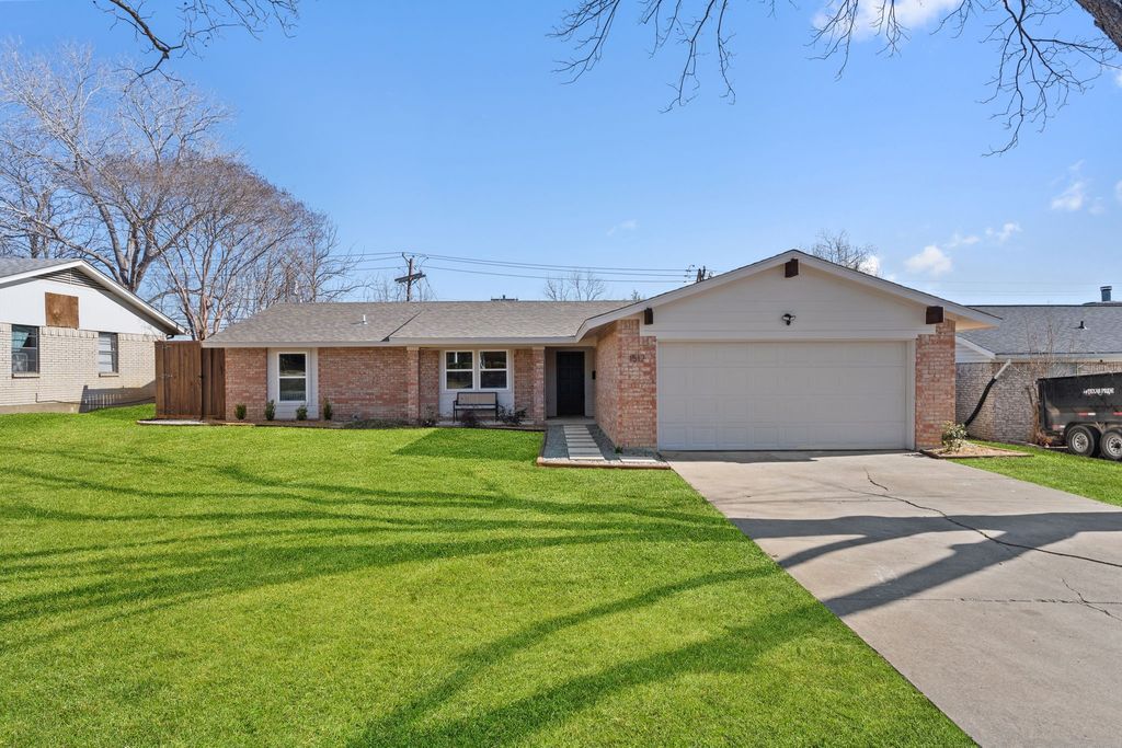 1512 Springbrook Street, Mesquite, TX 75149