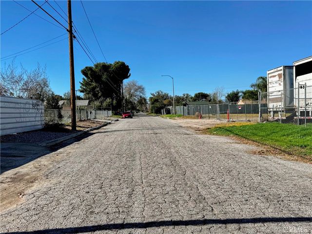 0 Mill, San Bernardino, CA 92408