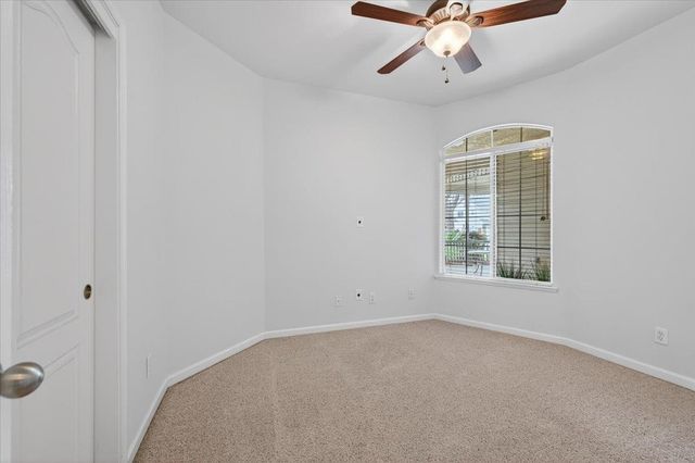 647 Moody Avenue, Clovis, CA 93619