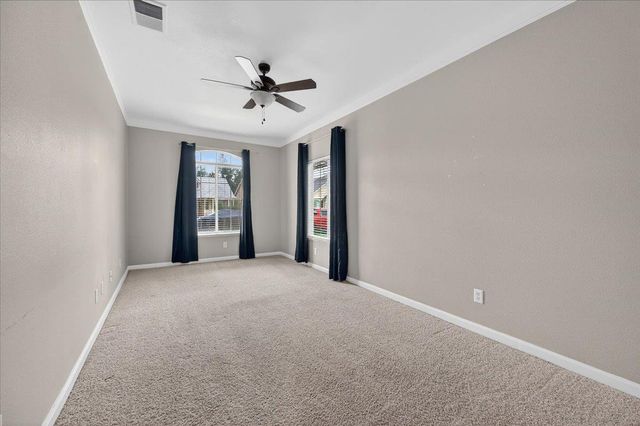 647 Moody Avenue, Clovis, CA 93619