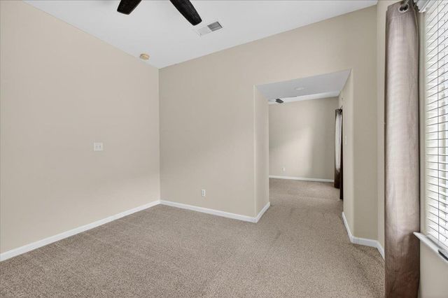 647 Moody Avenue, Clovis, CA 93619