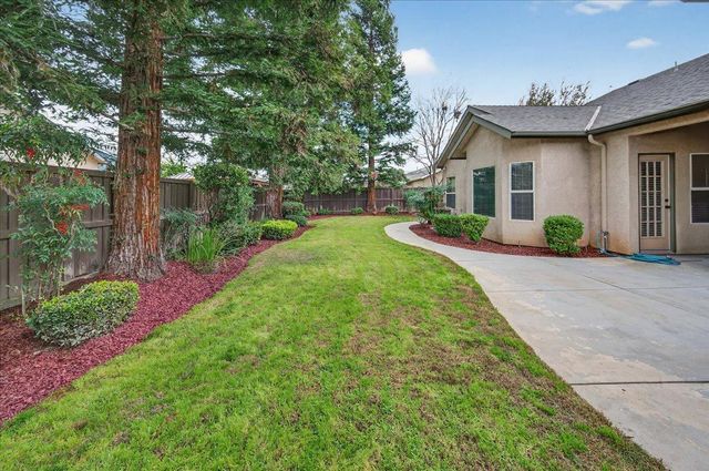 647 Moody Avenue, Clovis, CA 93619