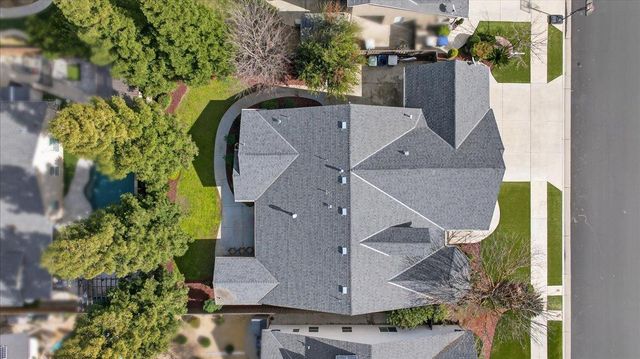 647 Moody Avenue, Clovis, CA 93619