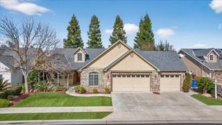 647 Moody Avenue, Clovis, CA 93619