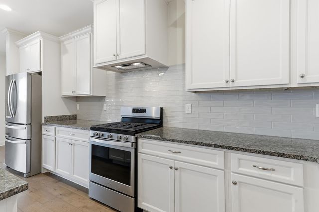 897 UFTON ALY, Collierville, TN 38017