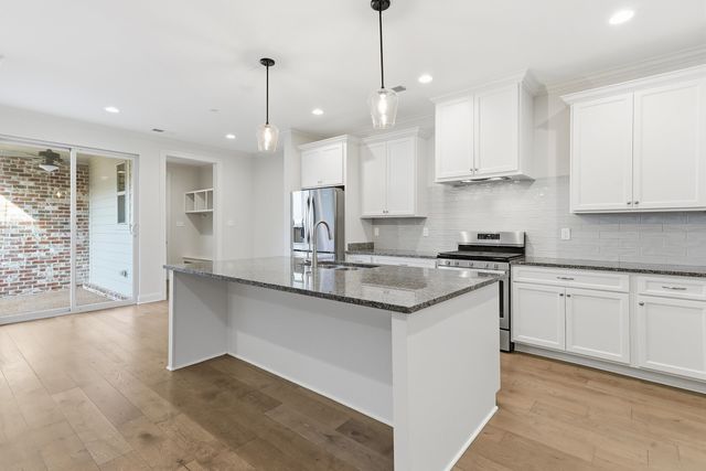 897 UFTON ALY, Collierville, TN 38017