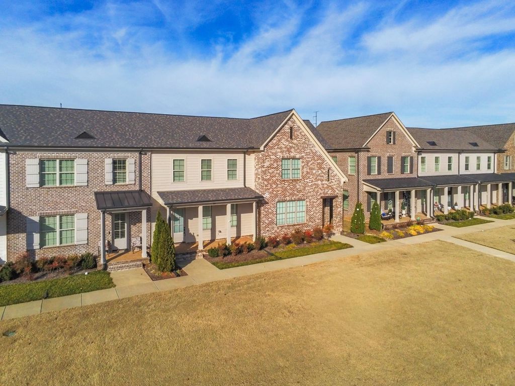 897 UFTON ALY, Collierville, TN 38017