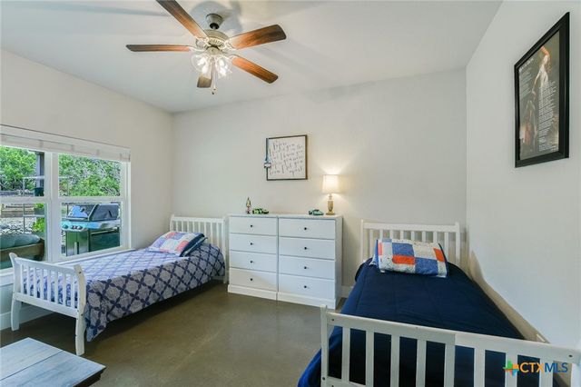 520 Murphy Drive, Bertram, TX 78605