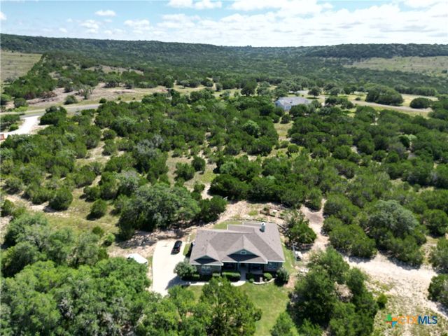520 Murphy Drive, Bertram, TX 78605