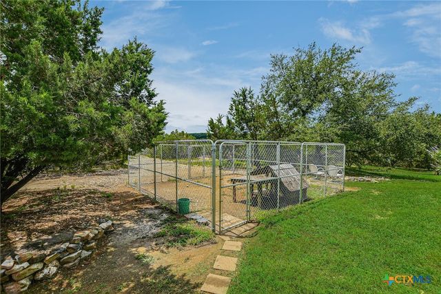 520 Murphy Drive, Bertram, TX 78605