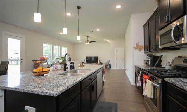 2103 Pueblito Drive, Houston, TX 77077