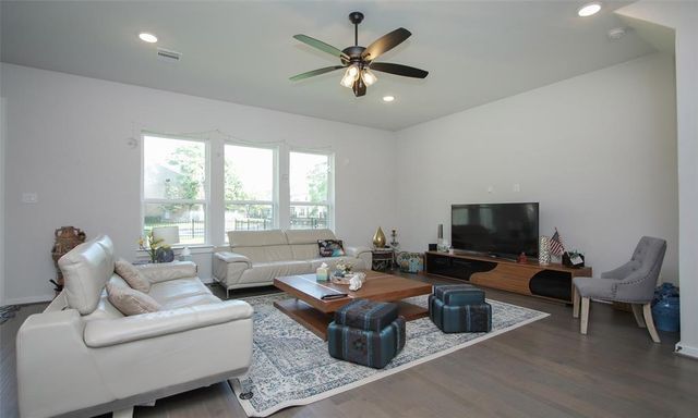 2103 Pueblito Drive, Houston, TX 77077